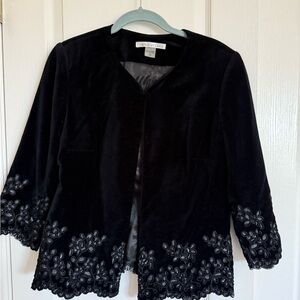 Peter Nygard Black Velvet Evening Jacket Sz 10 / Med Embroidered Floral Trim NEW